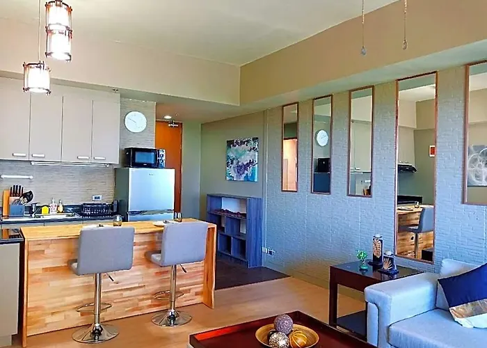 Ocean View Premium 1br With Wide Balcony 412 Hotel Cebu
