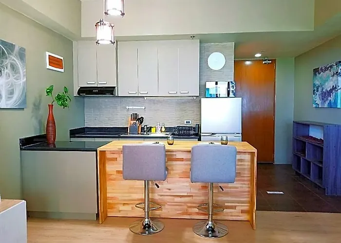 Ocean View Premium 1br With Wide Balcony 412 Hotel Cebu