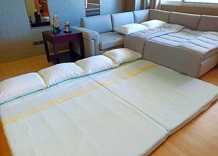 Ocean View Premium 1br With Wide Balcony 412 Hotel 4*