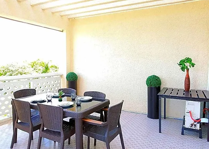 Ocean View Premium 1br With Wide Balcony 412 Hotel 4*