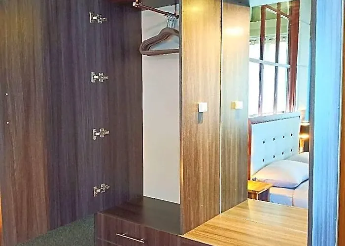 Ocean View Premium 1br With Wide Balcony 412 Hotel